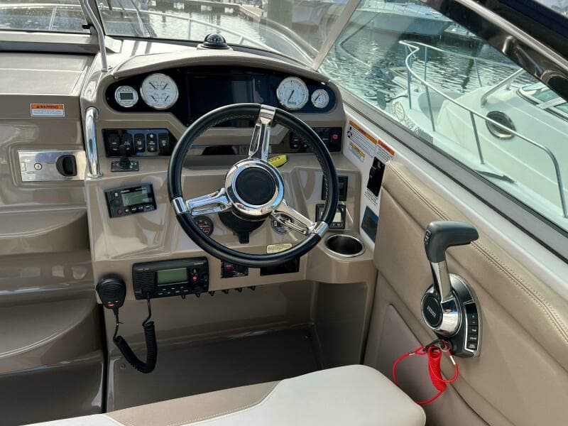 2017 Regal 28 Express