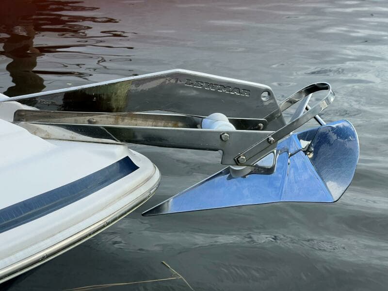 2017 Regal 28 Express