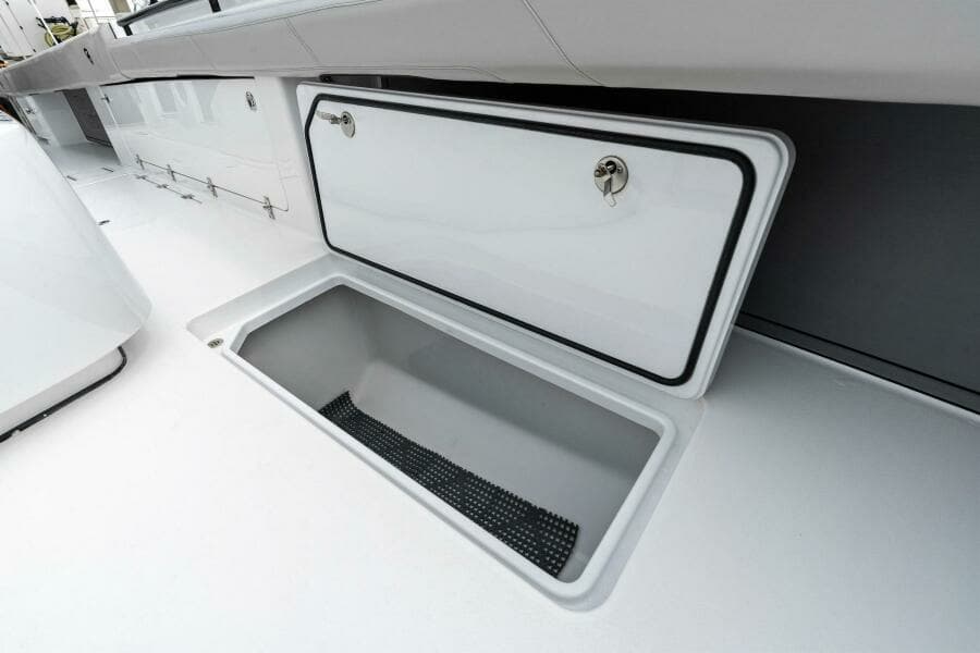 2022 Barker Boatworks 40 HPC 