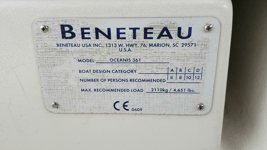 2000 Beneteau 361