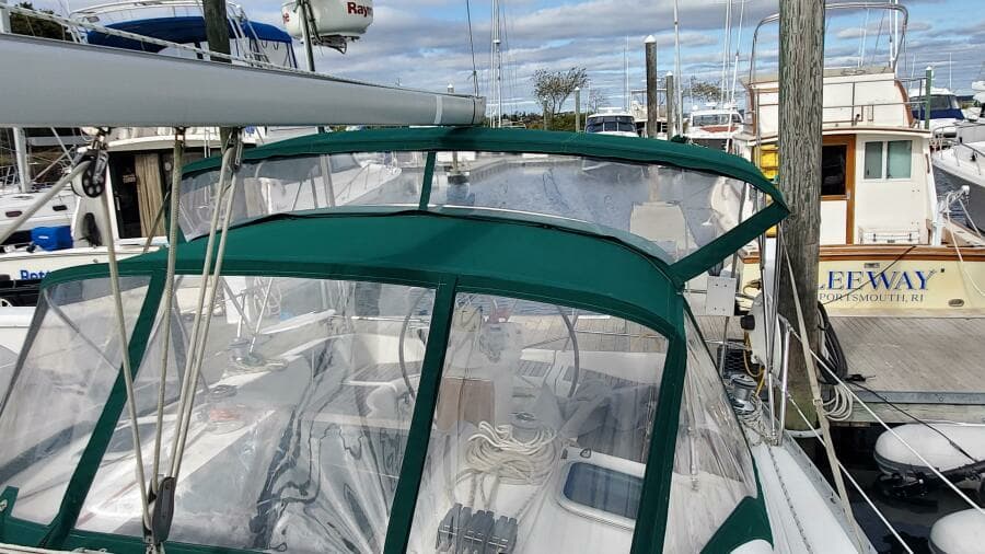 2000 Beneteau 361