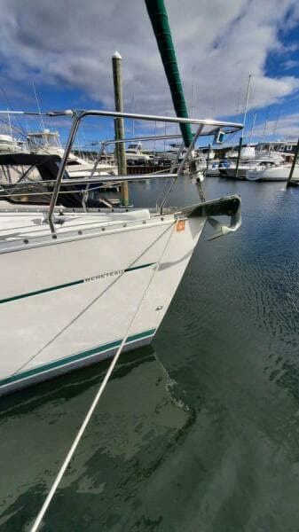 2000 Beneteau 361