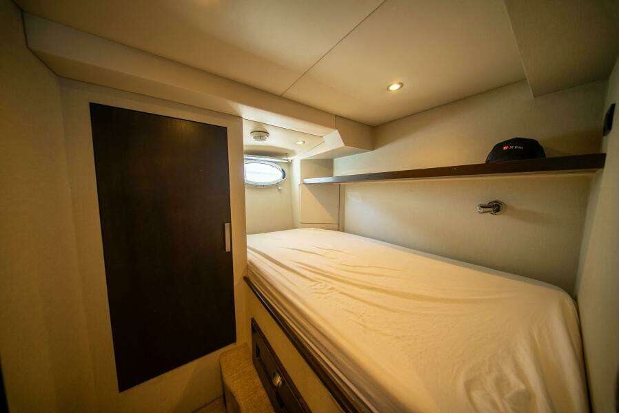 1992 Crescent Custom Yachts Custom