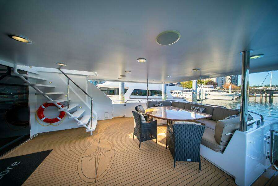 1992 Crescent Custom Yachts Custom