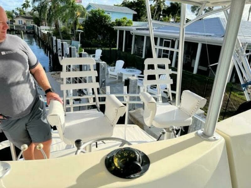 1990 Viking 38 Convertible