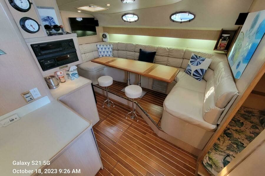 1996 Tiara Yachts 4000 Express