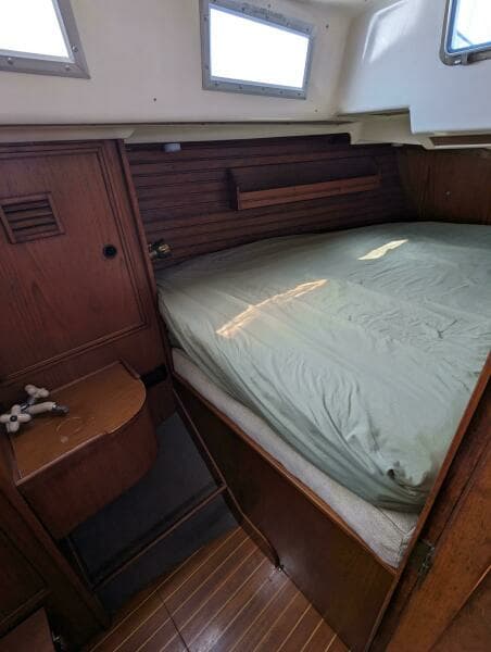 1985 Wauquiez Hood 38 MK II