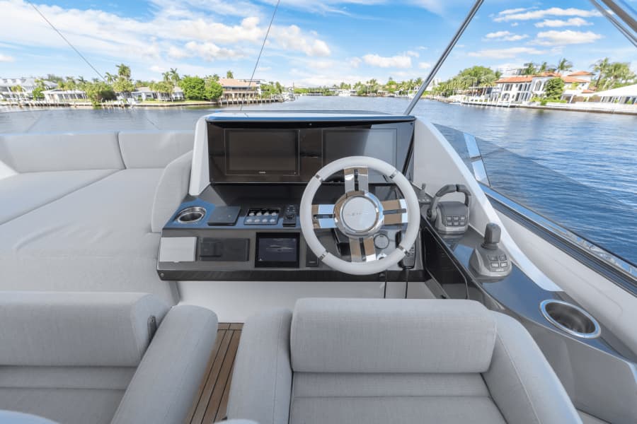 2024 Azimut S8