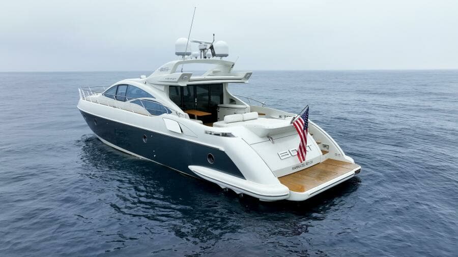 2011 Azimut 68S