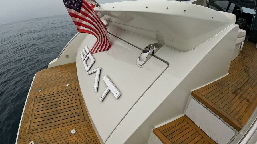 2011 Azimut 68S