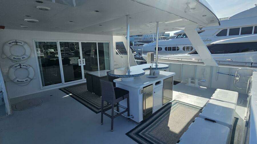 2009 Custom Flybridge Motoryacht