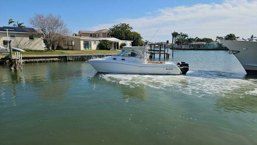 2008 World Cat 320 EC