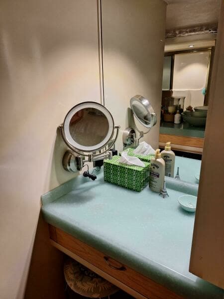 1988 Viking Motor Yacht