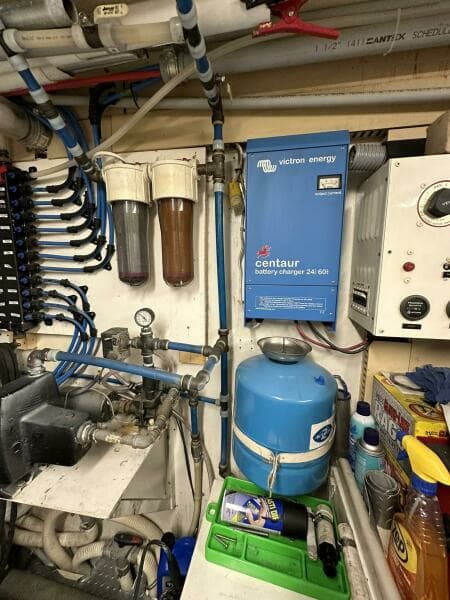 1988 Viking Motor Yacht