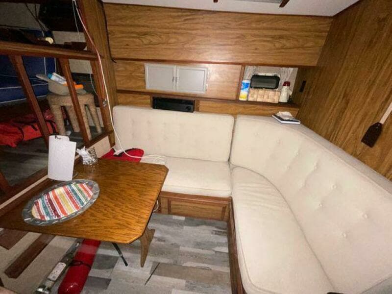 1979 Viking 43 Double Cabin