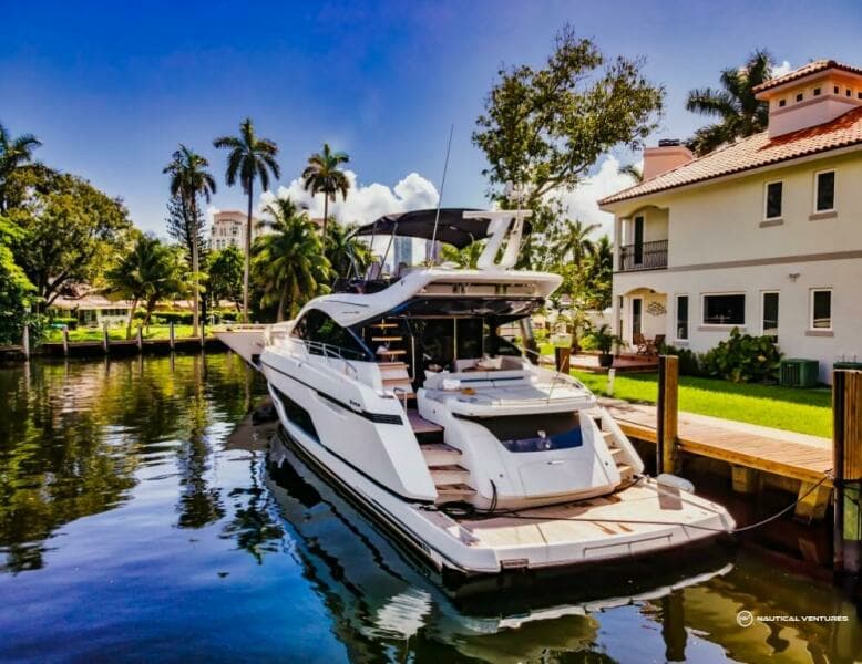 2023 Fairline Phantom 65