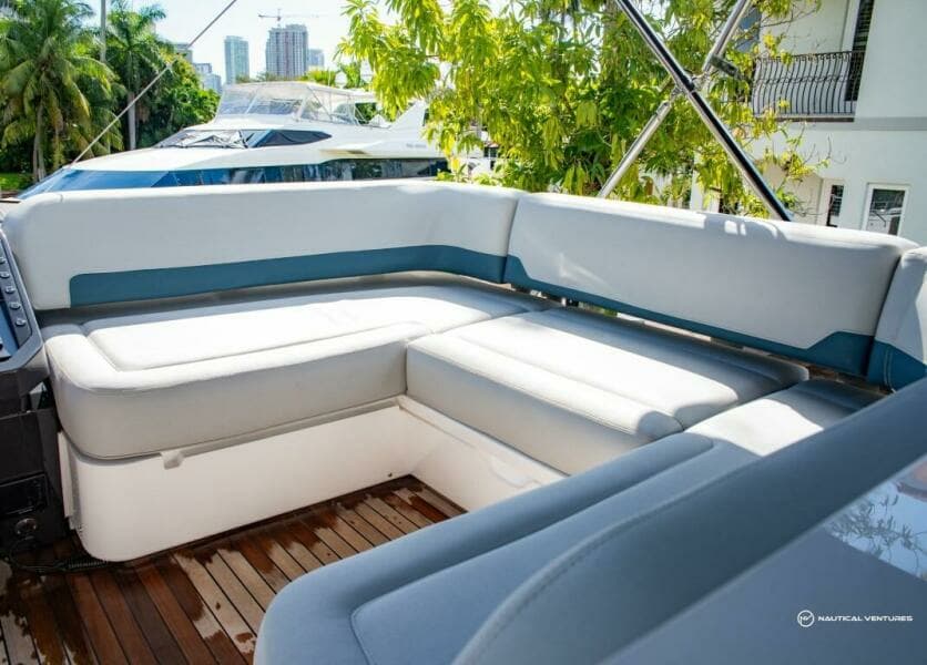 2023 Fairline Phantom 65