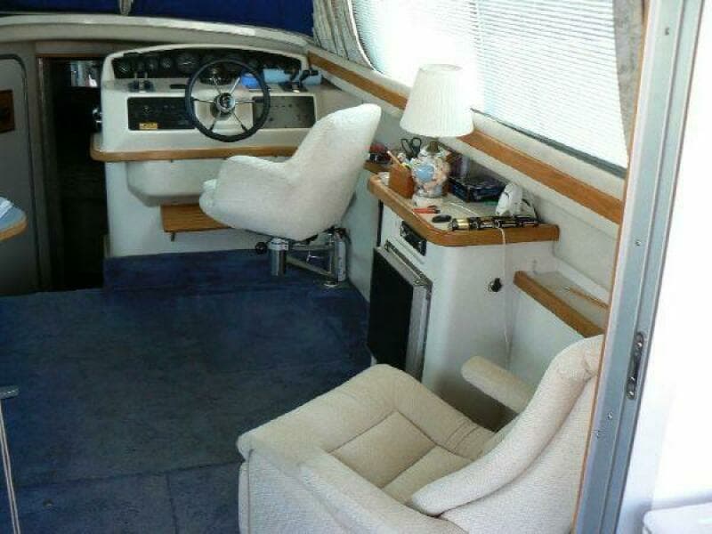 1993 Sea Ray 370 Sedan Bridge