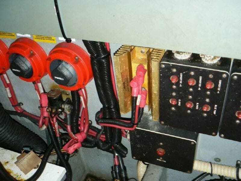 1993 Sea Ray 370 Sedan Bridge