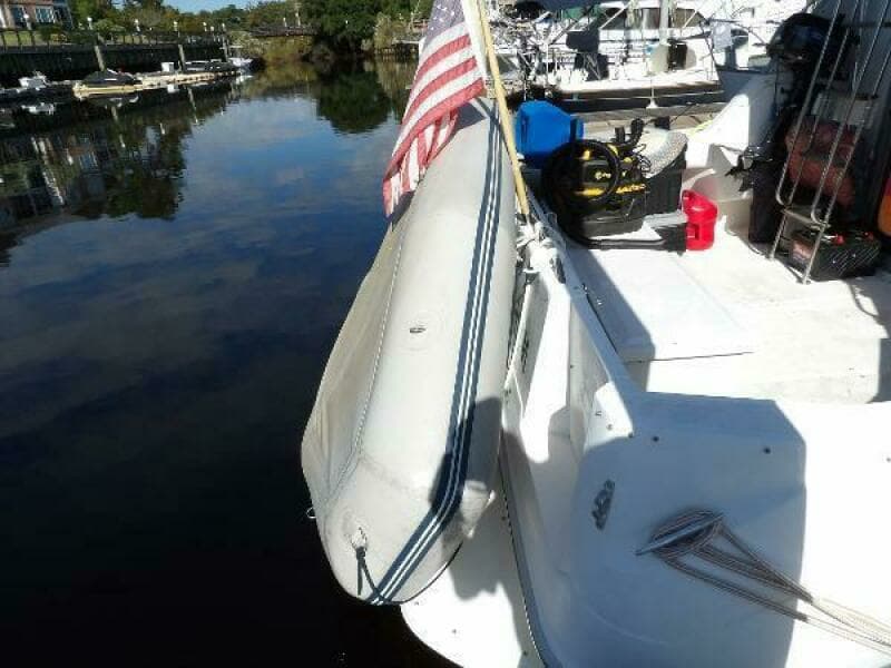 1993 Sea Ray 370 Sedan Bridge