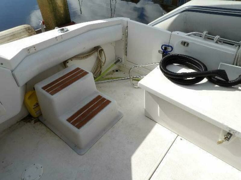 1993 Sea Ray 370 Sedan Bridge