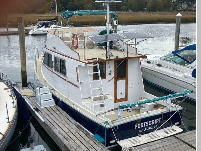 1984 Duffy Flybridge Cruiser