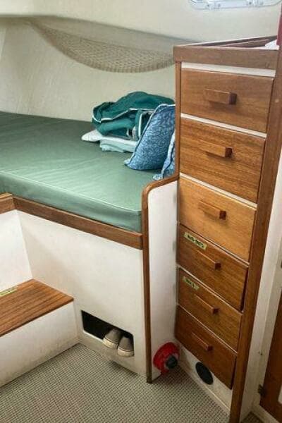 1984 Duffy Flybridge Cruiser