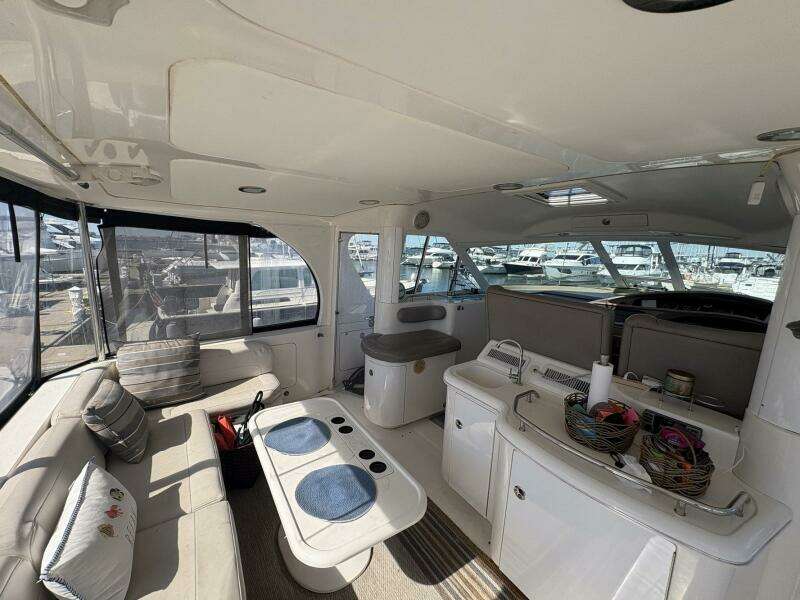 2002 Sea Ray 480 Motor Yacht