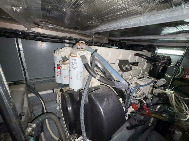 2002 Sea Ray 480 Motor Yacht