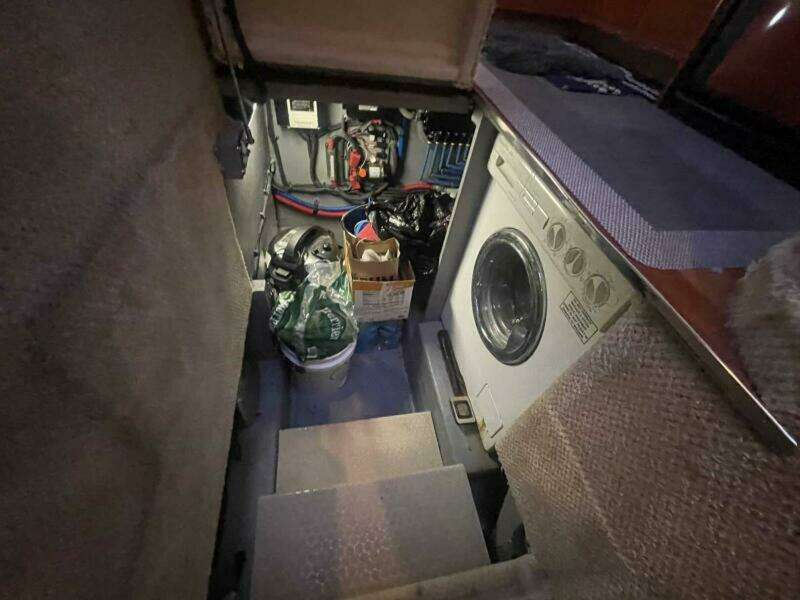 2002 Sea Ray 480 Motor Yacht