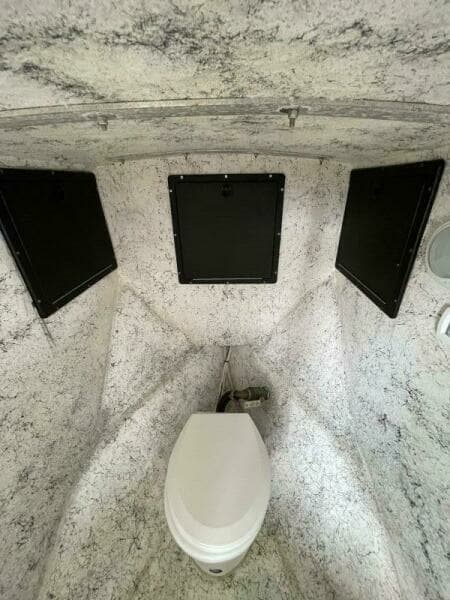 1997 Custom 31 Center Console Pullin Drag