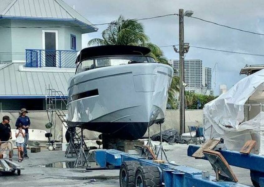 2018 Canard eMotion HYBRID