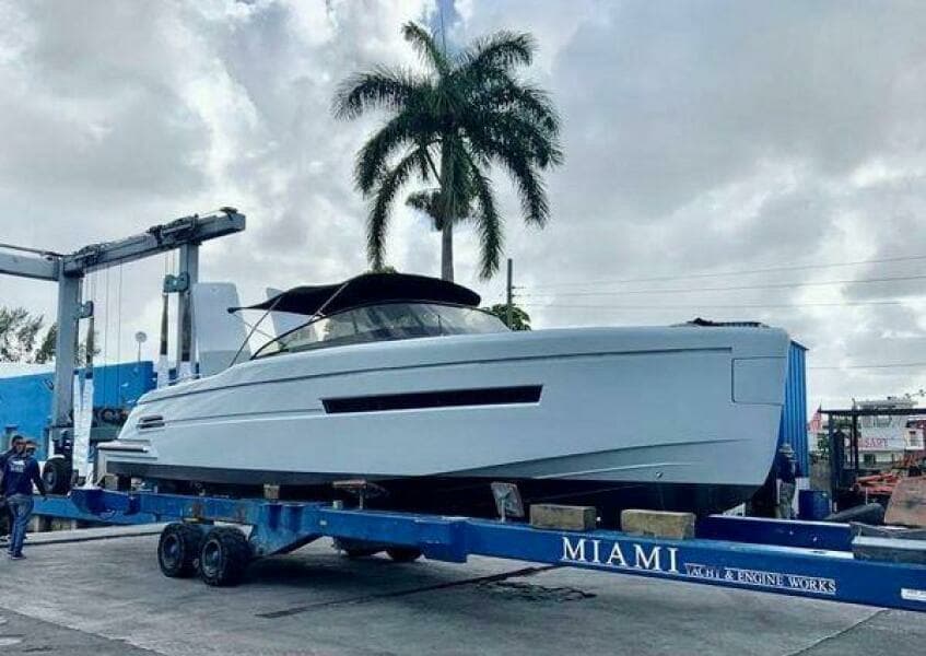 2018 Canard eMotion HYBRID