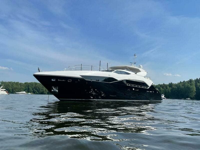 2013 Sunseeker 115
