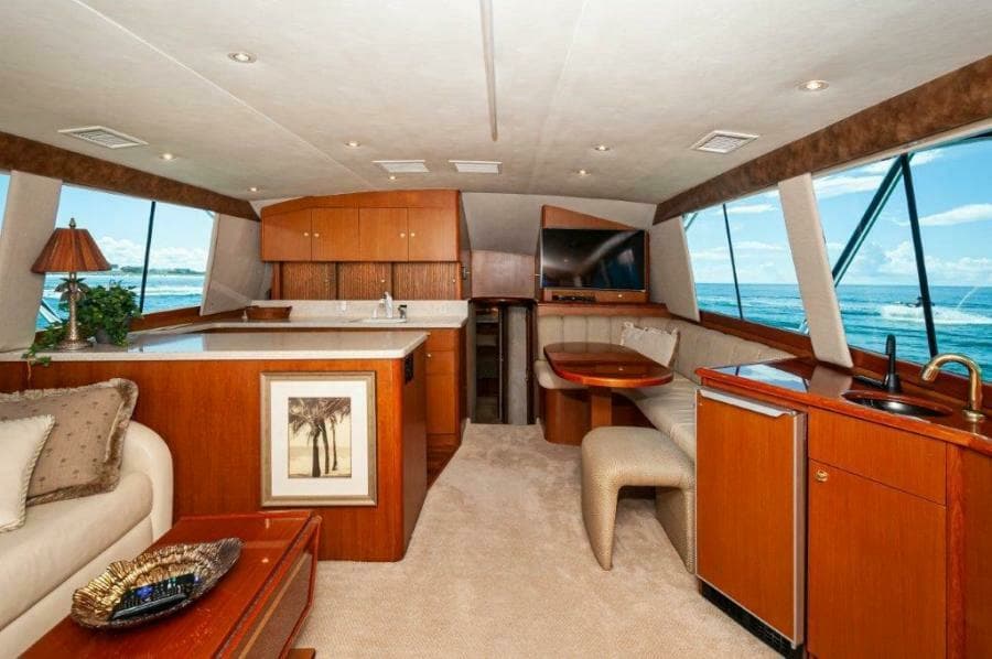 1998 Ocean Yachts 48 Super Sport Salon 2