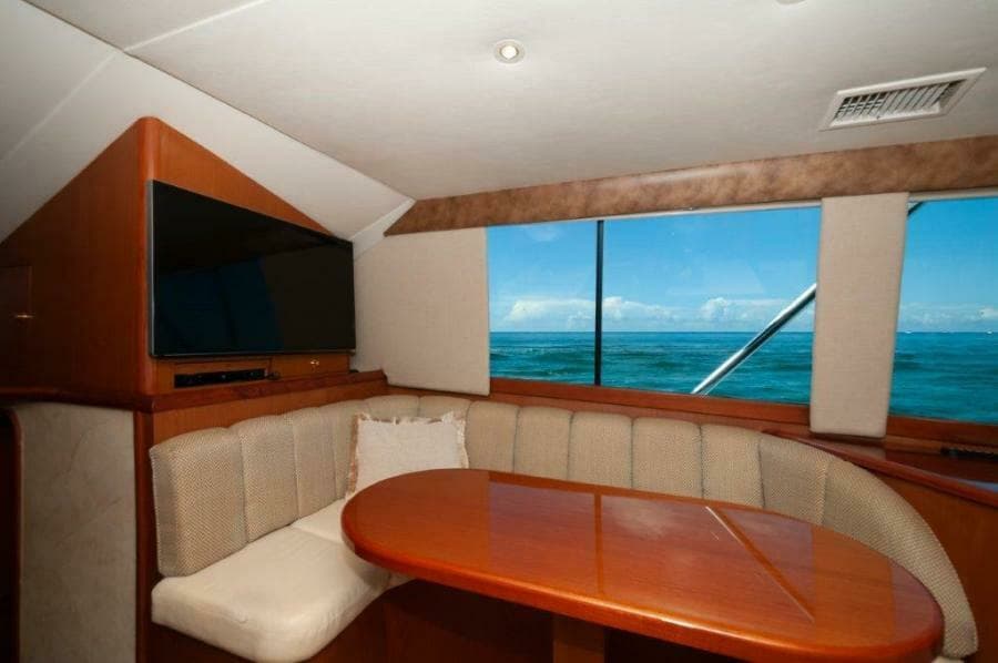 1998 Ocean Yachts 48 Super Sport  Dinette