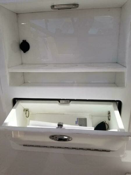 2021 Southport 33 DC