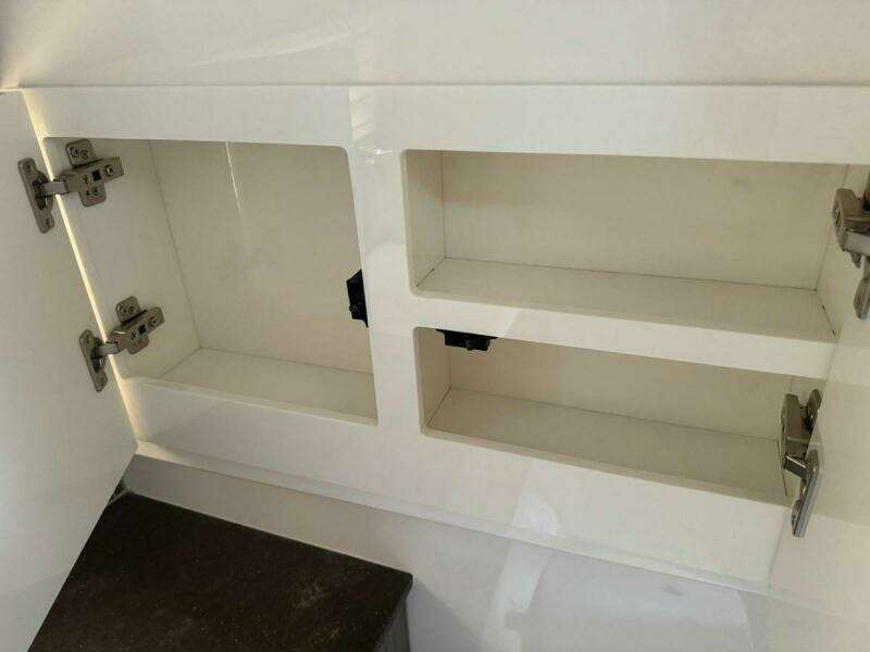 2021 Sea Ray 400 SLX OB