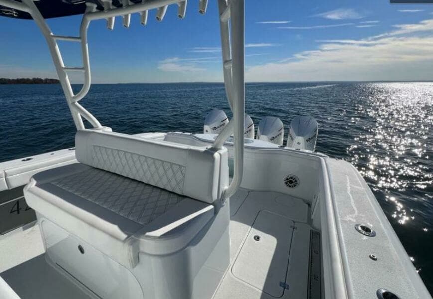 2023 Yellowfin 42 Offshore