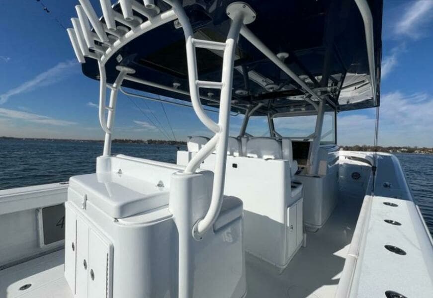 2023 Yellowfin 42 Offshore