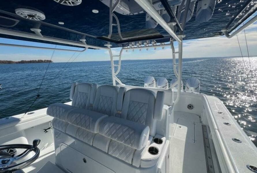 2023 Yellowfin 42 Offshore