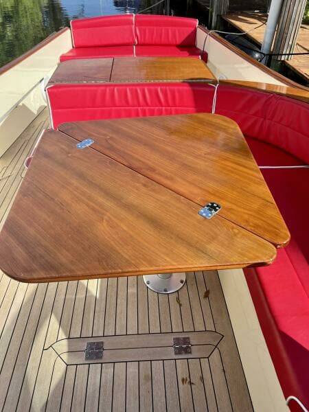 2004 Hinckley Talaria 29R