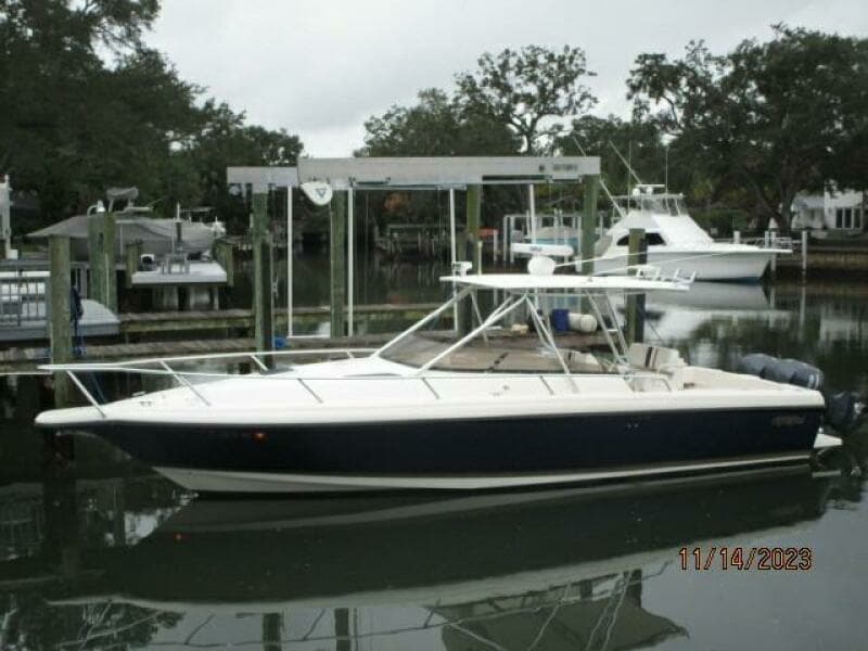 34' Intrepid port profile