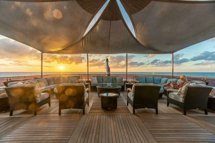 2009 Trinity Yachts Custom