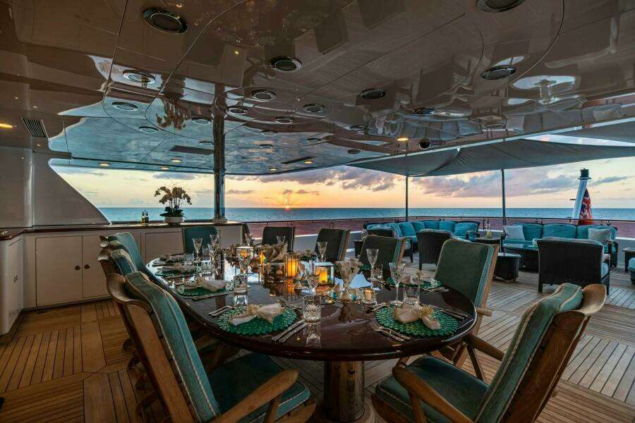 2009 Trinity Yachts Custom