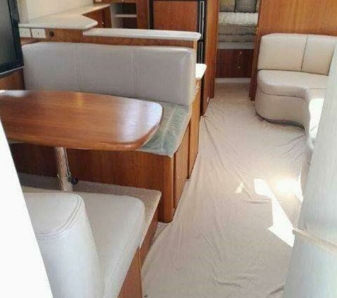 2002 Silverton 330 Sport Bridge