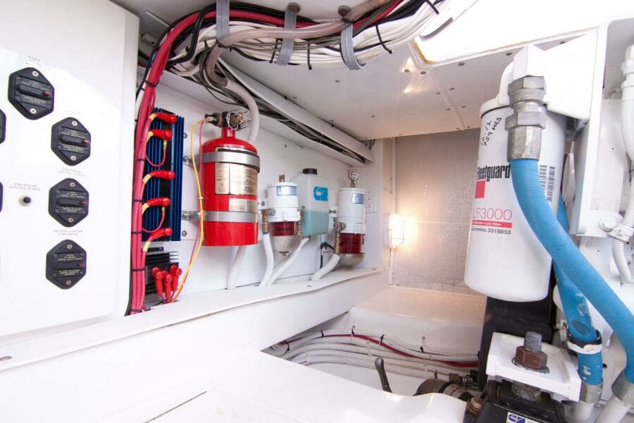 Out Island 38 Express-Engine Room