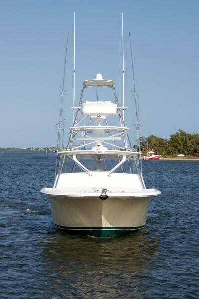 Out Island 38 Express-Profile