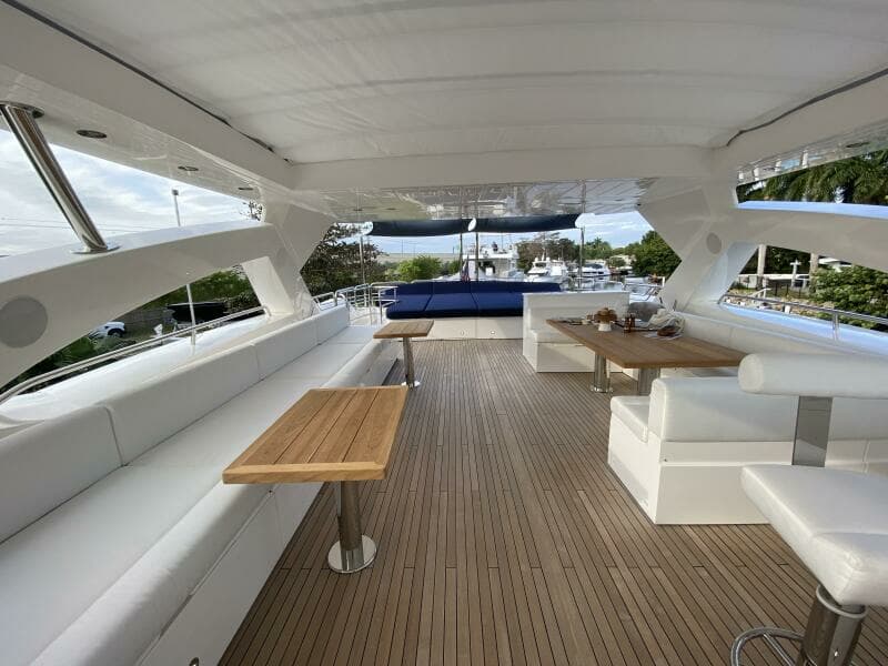 2011 Sunseeker 34M