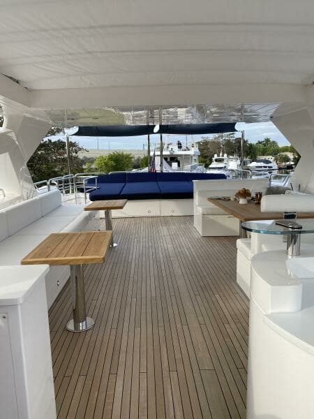 2011 Sunseeker 34M